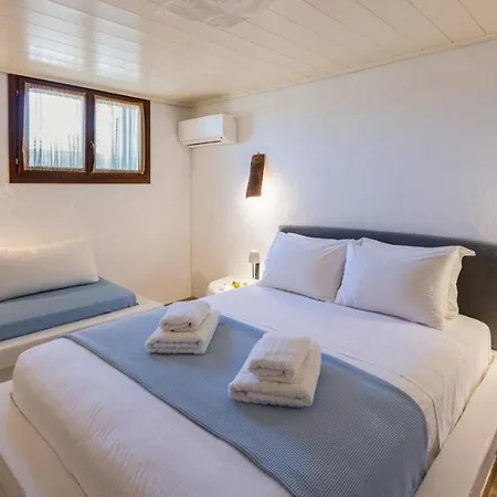 Blue Greens Villa Parikia (Paros)