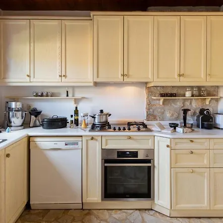 Blue Greens Parikia (Paros)